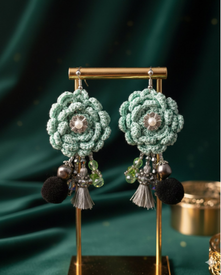 Háčkované  dizajnové náušnice "Život (S) umením"